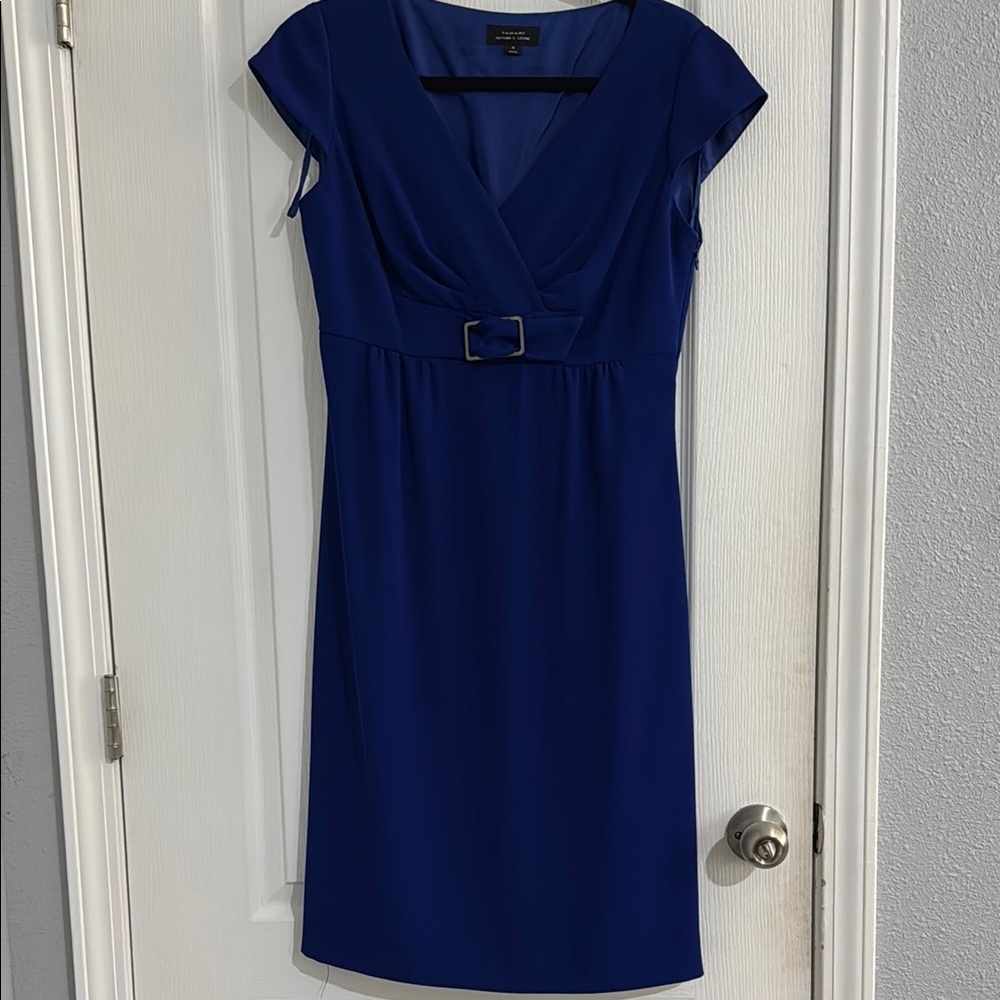 EUC Cap Sleeve Tahari ASL Blue Dress Size 4 V Neck Faux Belt Lined Elegant